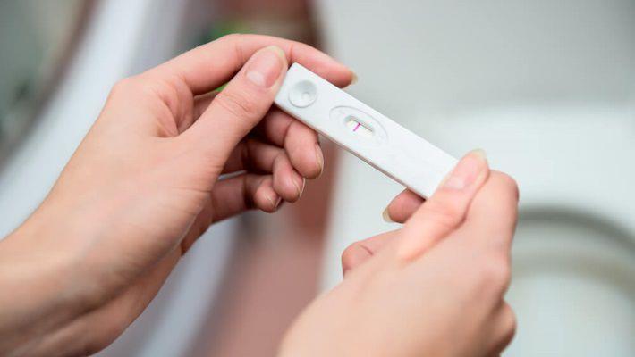 השמנת יתר בהריון. מפריעה לאיזון ההורמונלי התקין של האישה