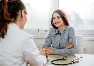 למה לנשים יש איכות חיים ירודה יותר? מה שחשוב לדעת על מגדר ורפואה