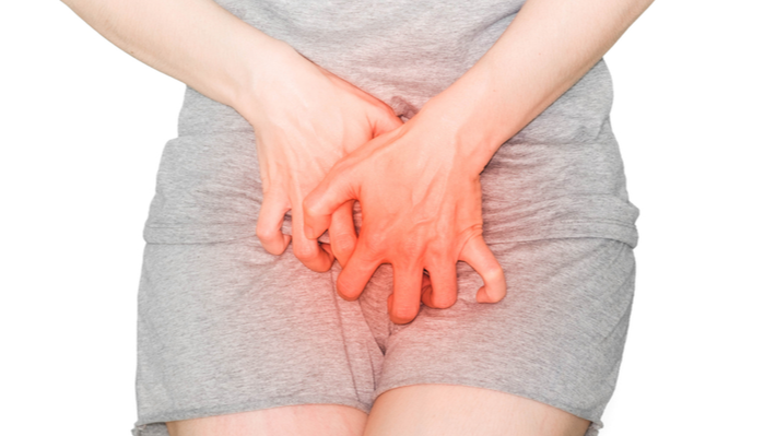 אישה סובלת מוסטיבוליטיס 